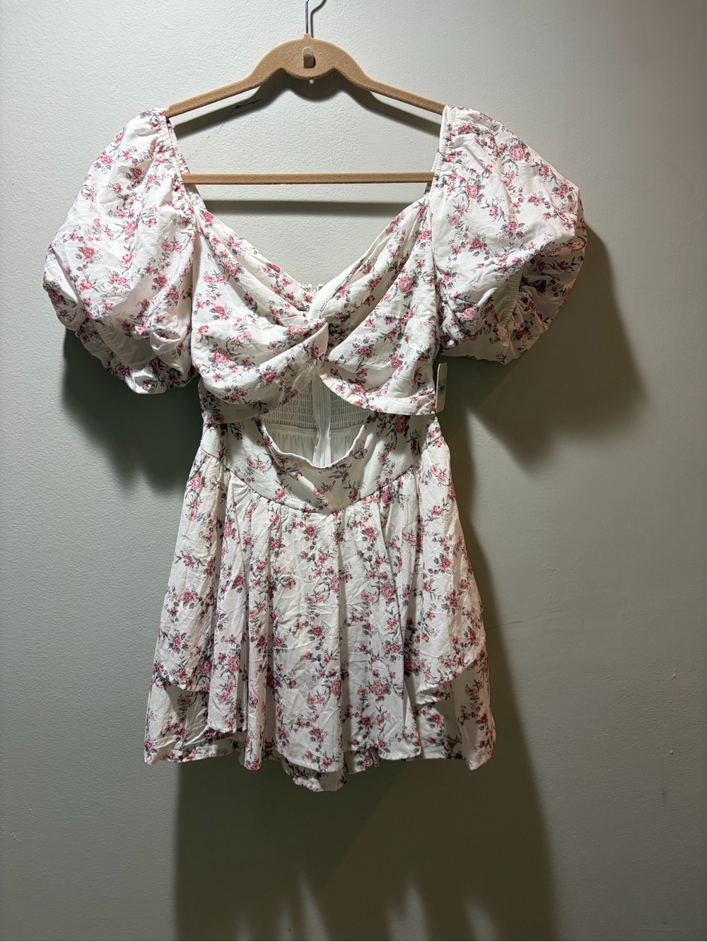 NWT Altar'd State White Tunic with Pink Floral Puff Sleeves